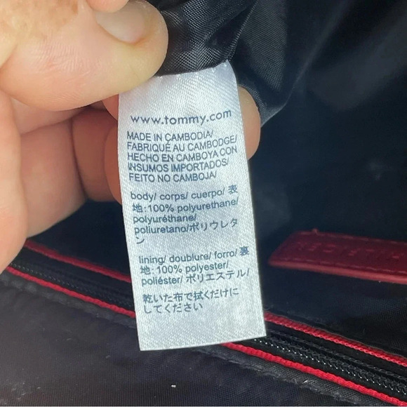 Tommy Hilfiger Beth II Flap Backpack Saffiano PVC Tan / Navy blue  One Size - Picture 15 of 15